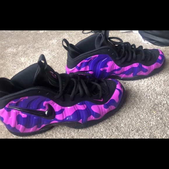 Nike Air Foamposite Pro Purple Camo - Picture 2 of 4